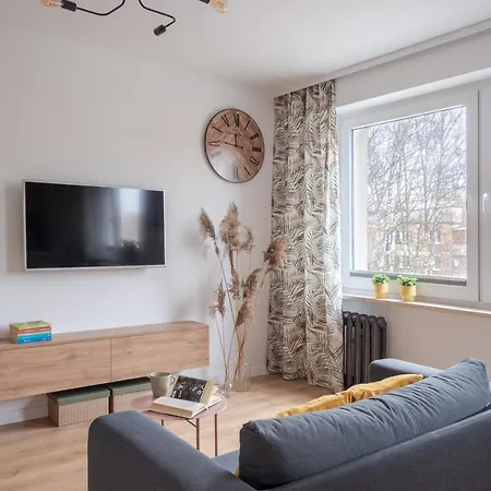 Mgm Wawer Miedzylesie Centrum Zdrowia Dziecka Apartment Warsaw