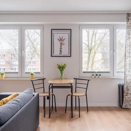 Mgm Wawer Miedzylesie Centrum Zdrowia Dziecka Apartment